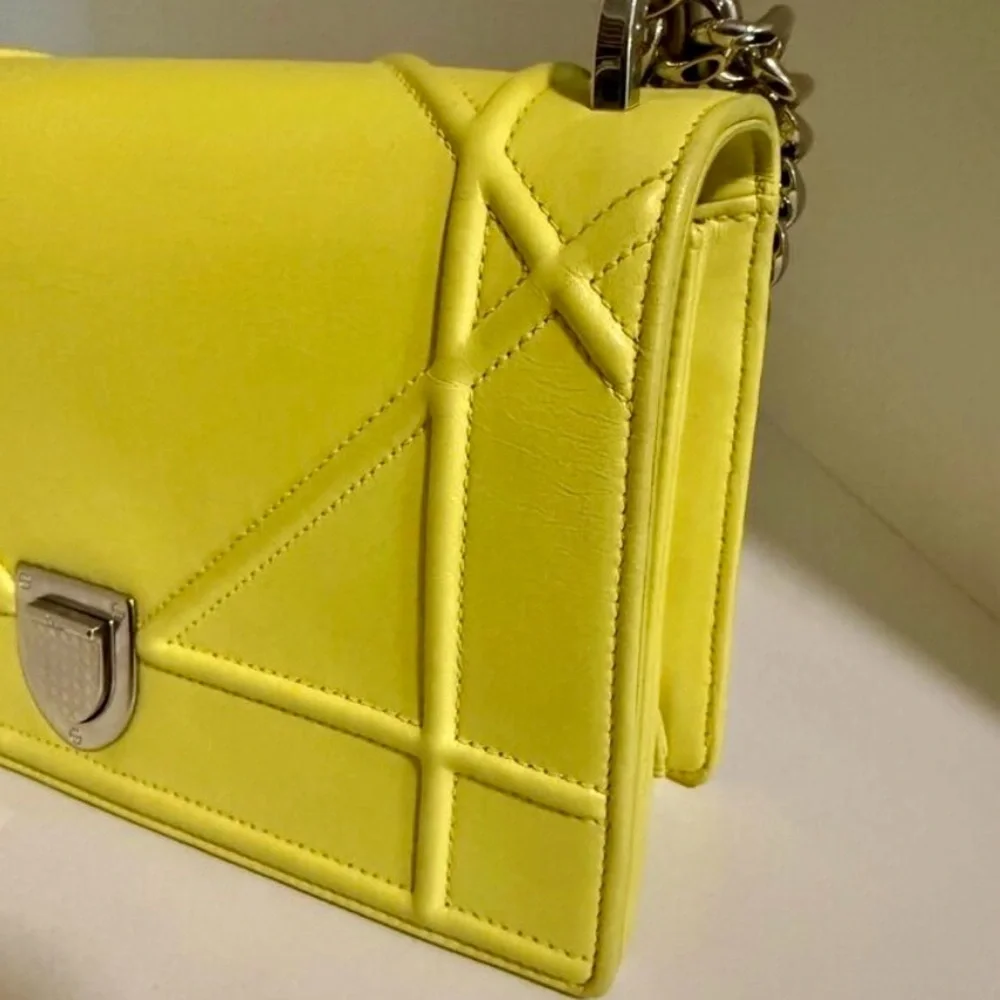 $3350 Dior Diorama Yellow Small Flap Crossbody Bag - Picture 4 of 15